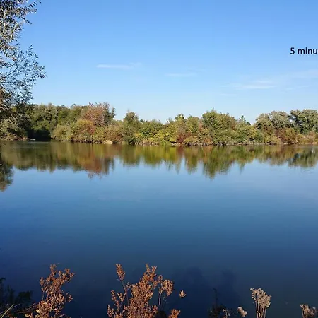 Place Of The Goddess Apartment Damvillers