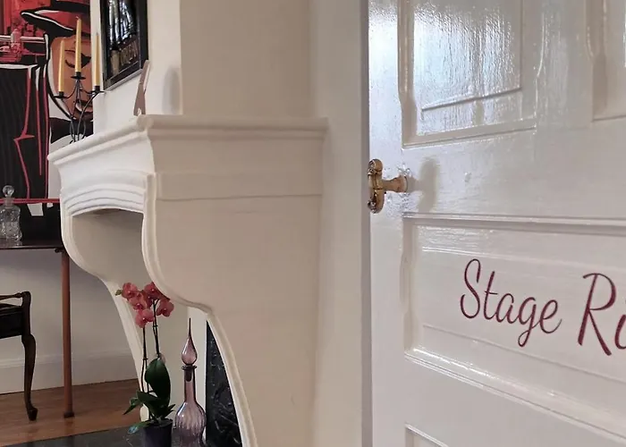 Apartment Place Of The Goddess